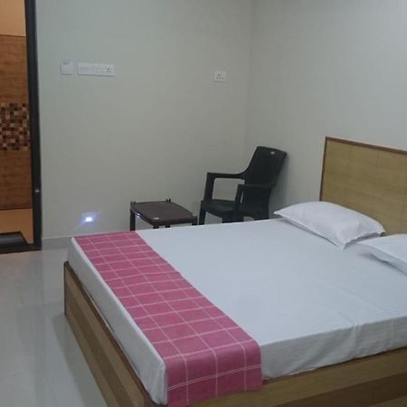 Karthickresidency Salem Esterno foto