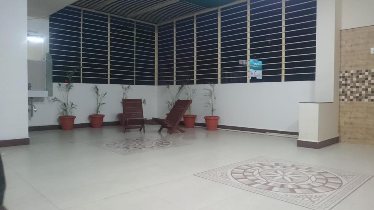 Karthickresidency Salem Esterno foto